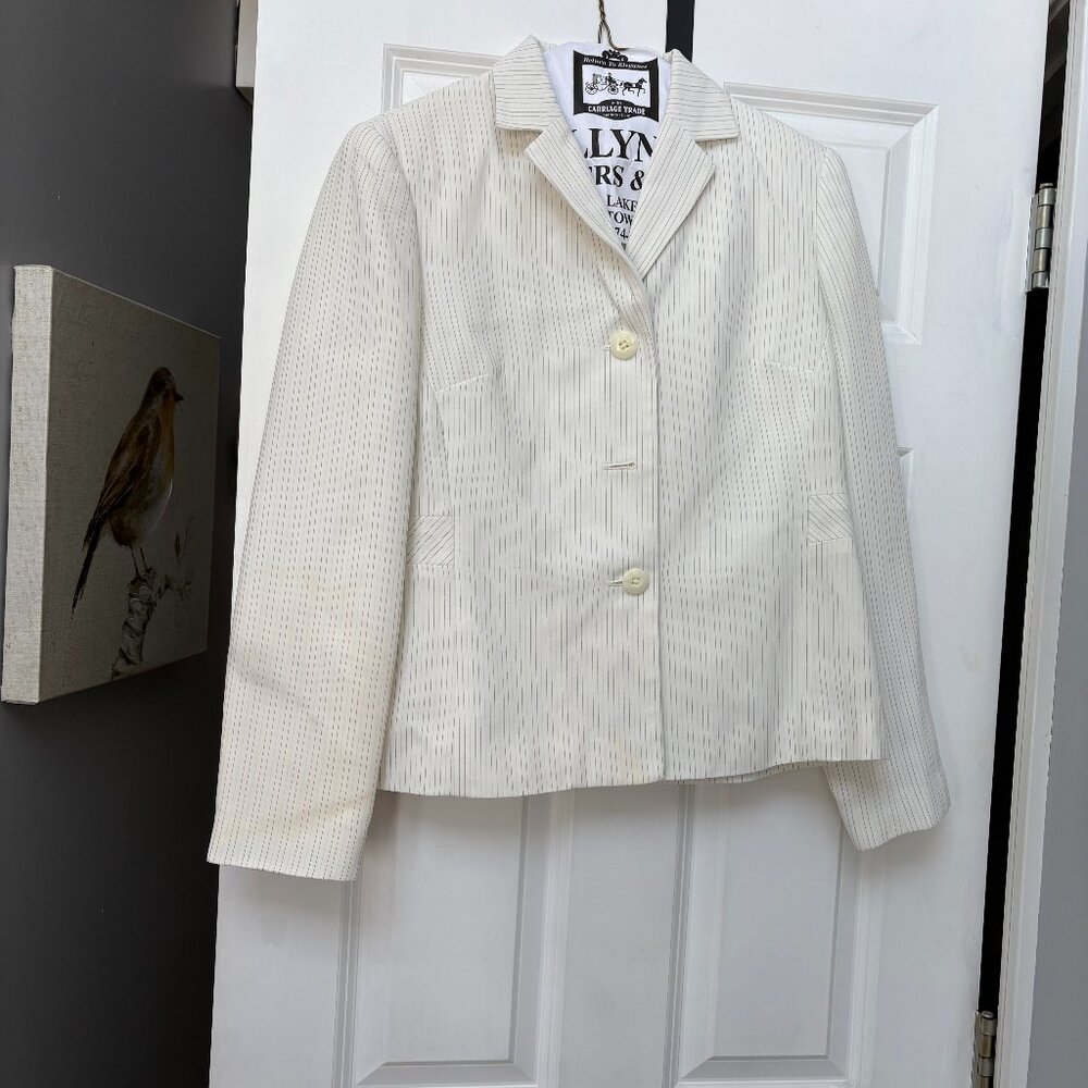 Ladies suit Jacket